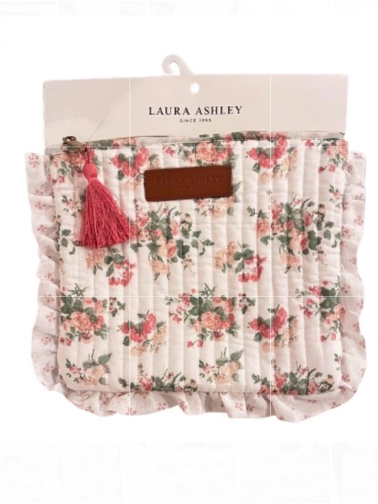 Laura Ashley Handbags - 🆕- Laura Ashley Floral Quilted Makeup/Travel Case.